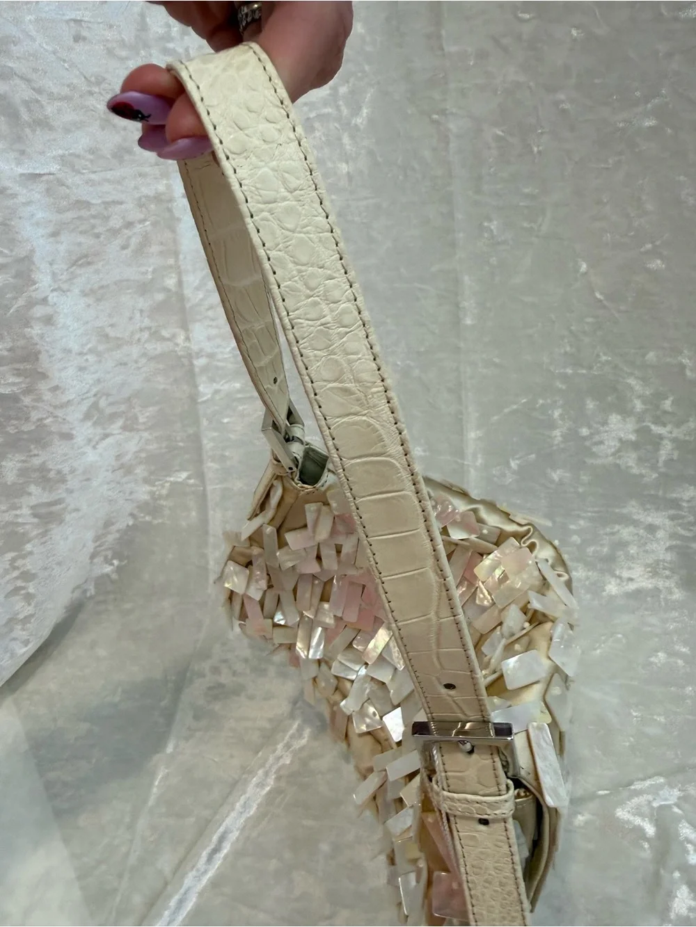 Fendi Baguette Mother-of-Pearl Vintage Glitter Shoulder Bag - Picture 14 of 15